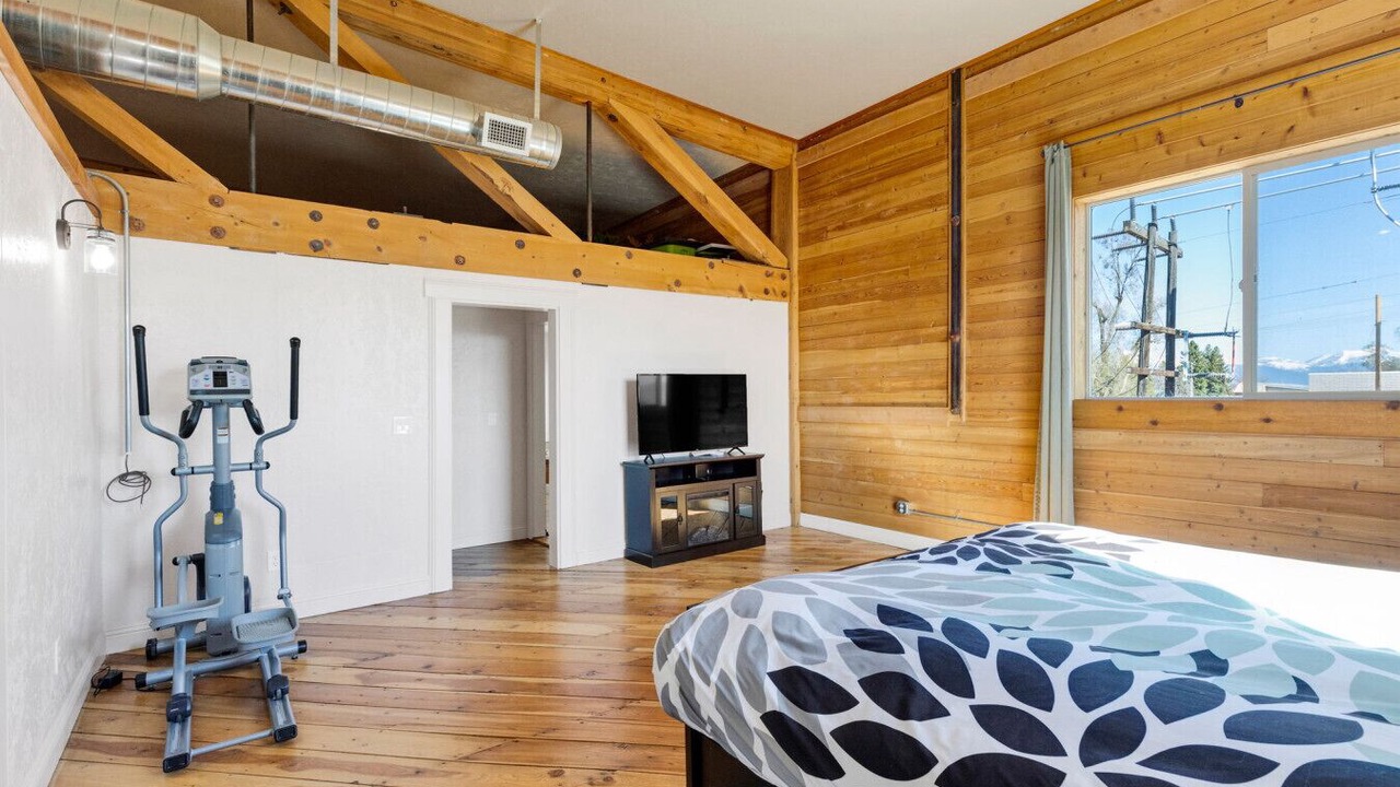 Photo of Bedroom in Hamilton