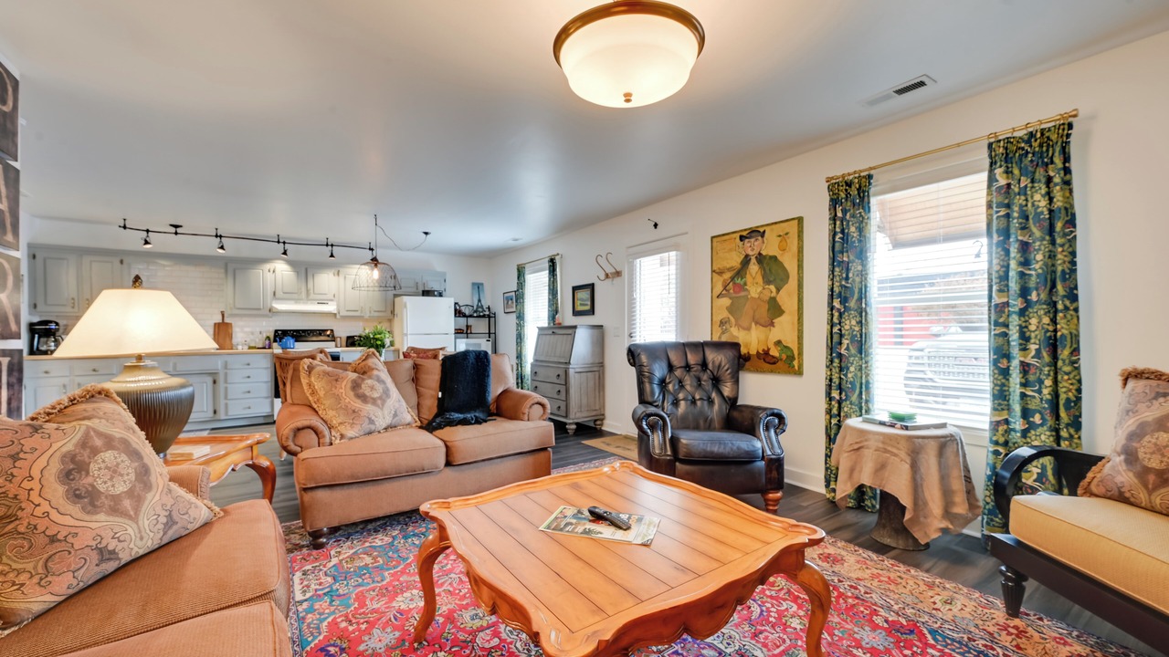 Photo of Livingroom in Corvallis