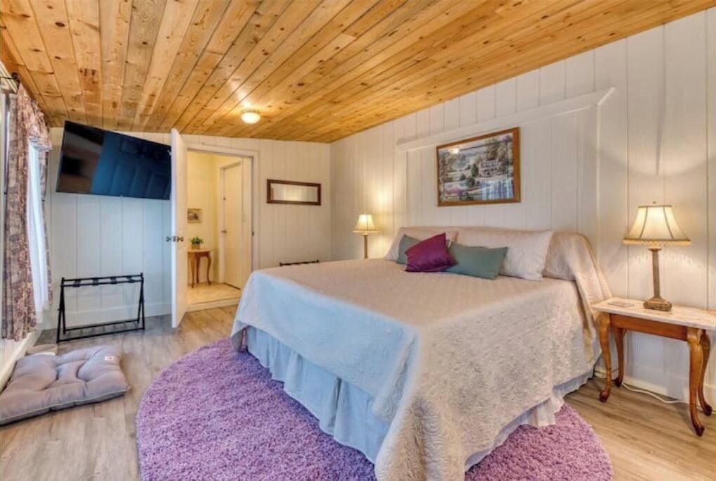 Photo of Bedroom in Corvallis