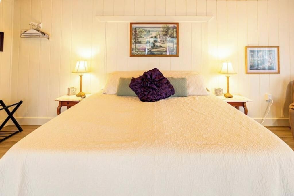 Photo of Bedroom in Corvallis