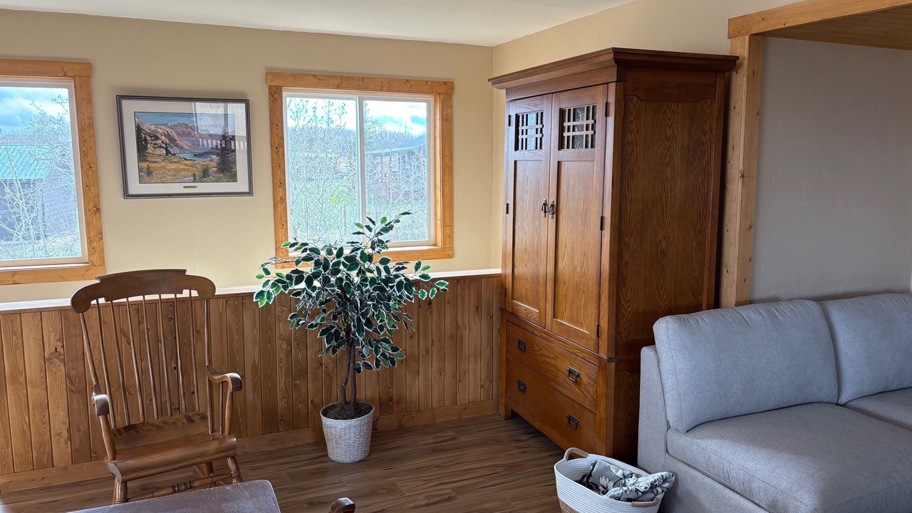 Photo of Livingroom in Babb