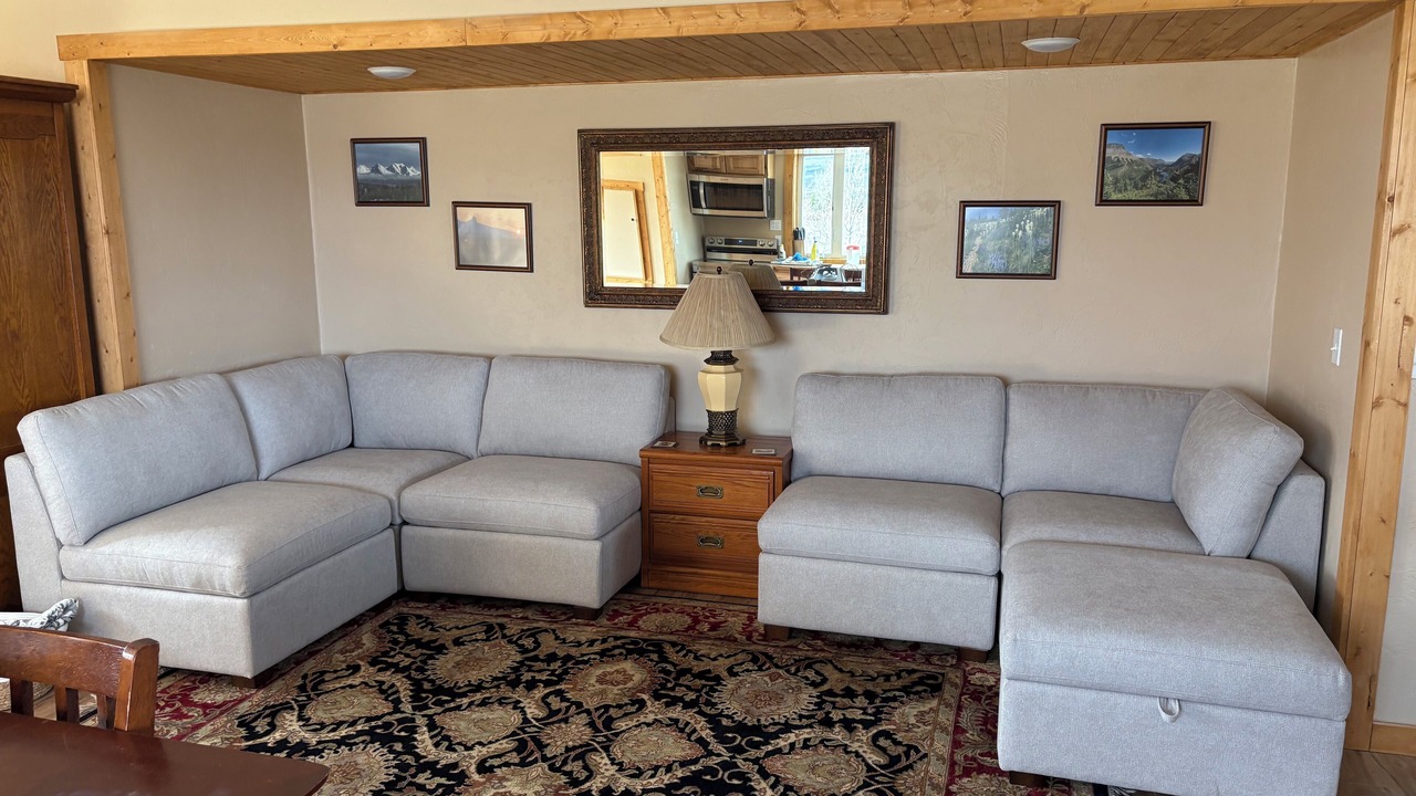 Photo of Livingroom in Babb