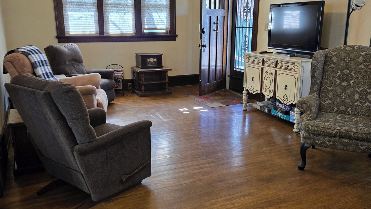 Photo of Livingroom in Miles City