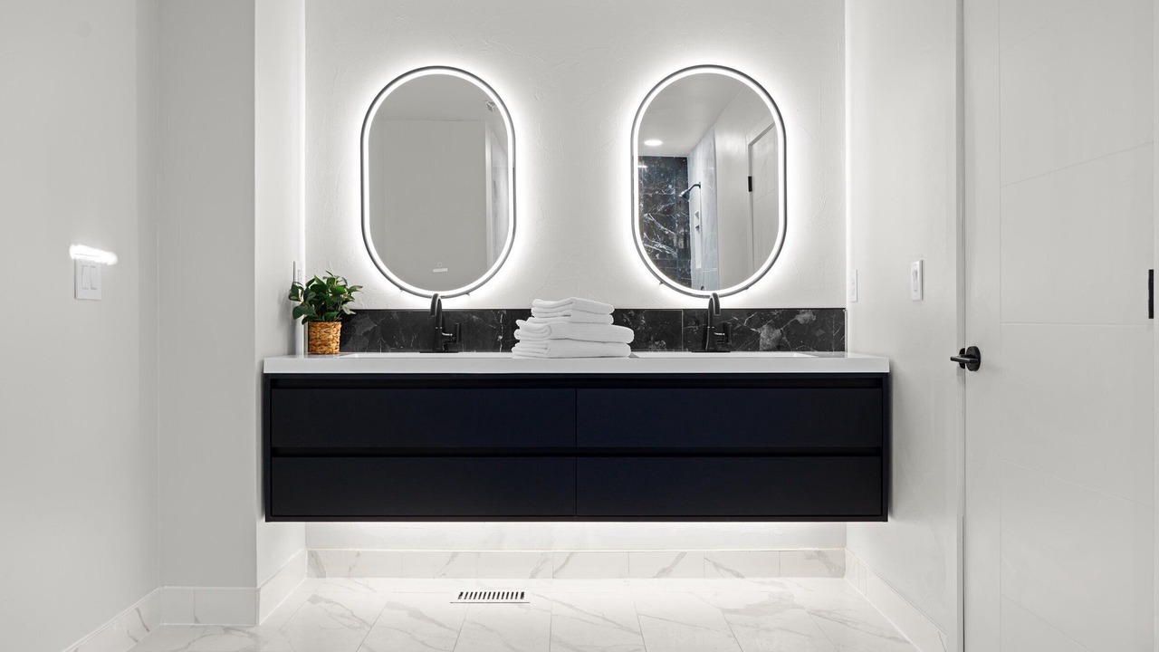 Photo of Bathroom in West End
