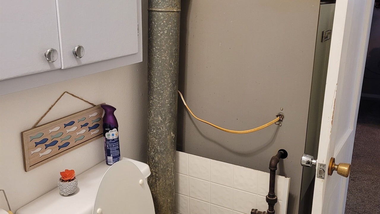 Photo of Bathroom in Steele