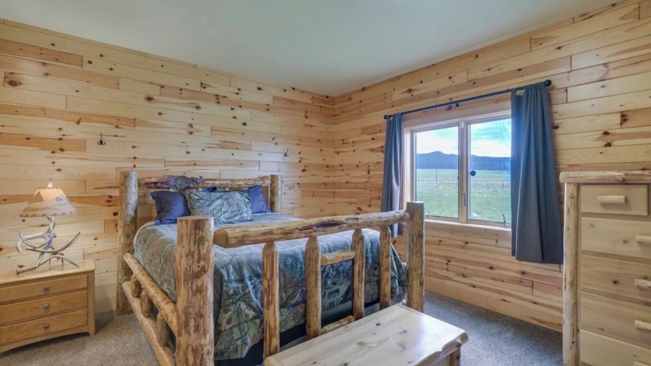 Photo of Bedroom in Melrose
