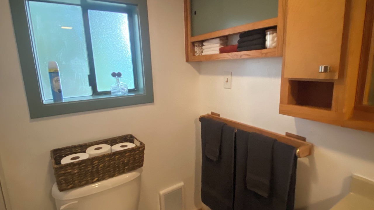 Photo of Bathroom in Plains