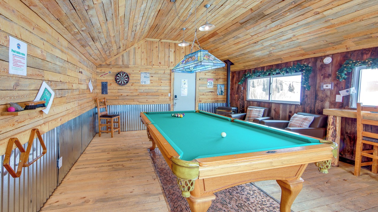 Photo of Bedroom in Lake Agnes