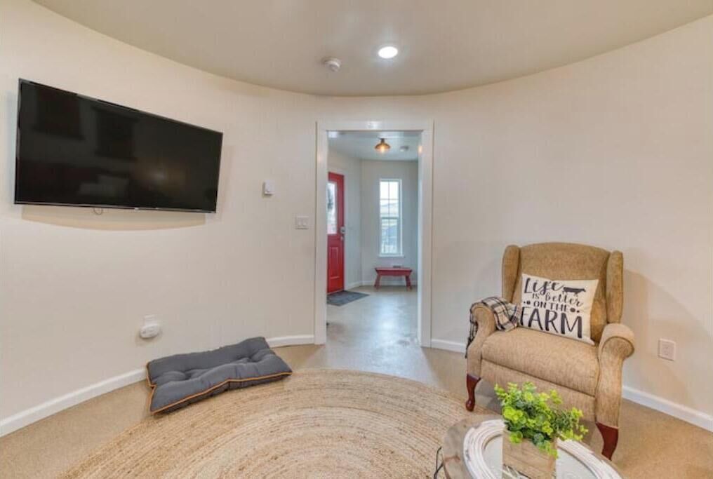Photo of Livingroom in Corvallis
