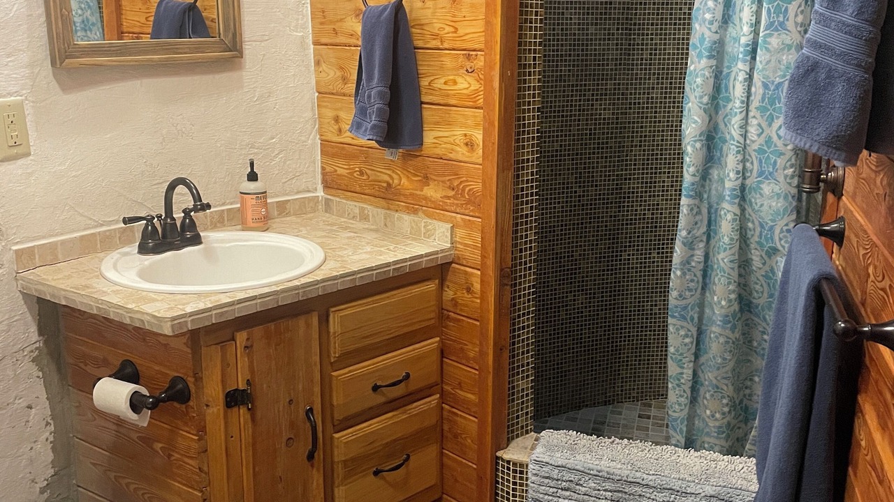 Photo of Bathroom in Dillon