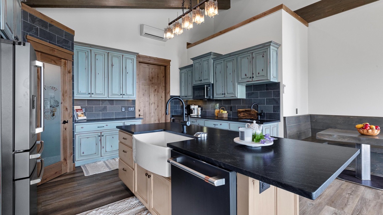Photo of Kitchen in Trout Creek