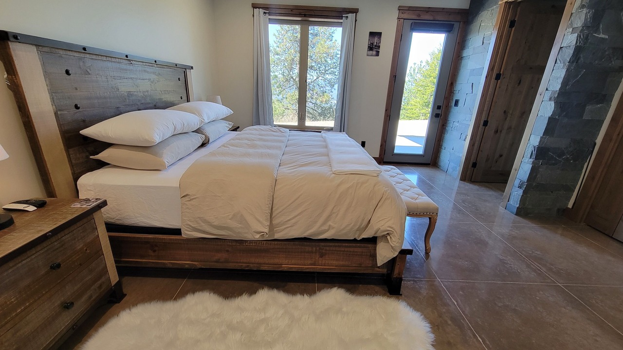 Photo of Bedroom in Trout Creek