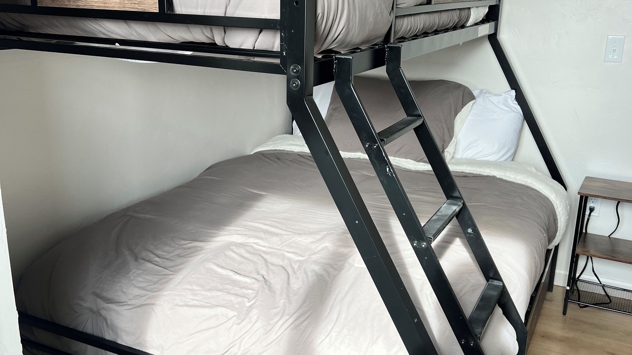 Photo of Bedroom in Anaconda