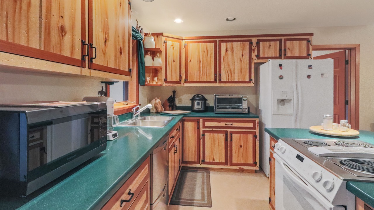 Photo of Kitchen in Trout Creek