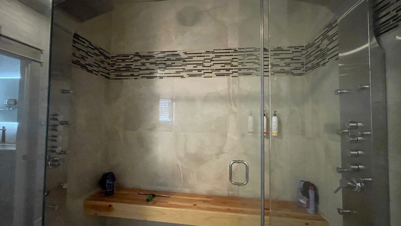 Photo of Bathroom in Anaconda