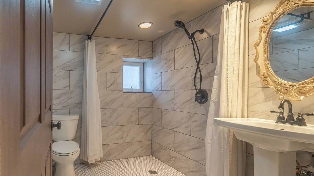 Photo of Bathroom in Livingston