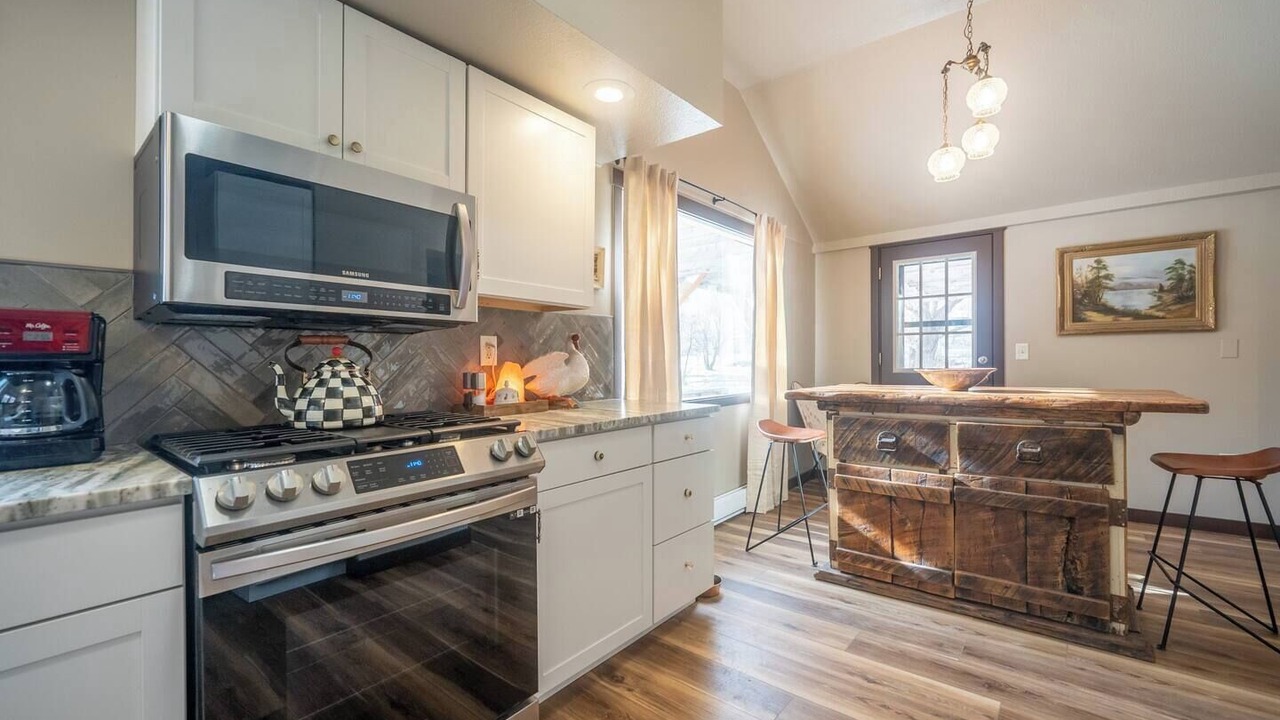 Photo of Kitchen in Livingston