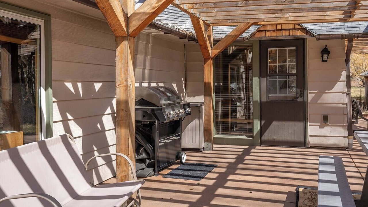 Photo of Patio Balcony in Livingston