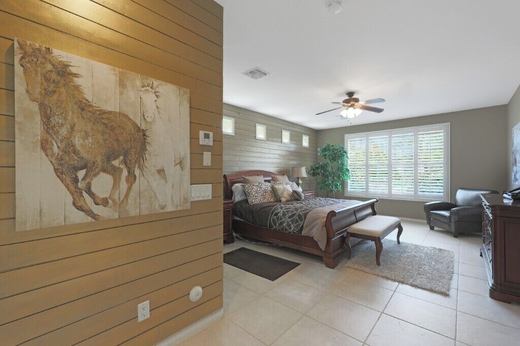 Photo of Bedroom in Oakwood