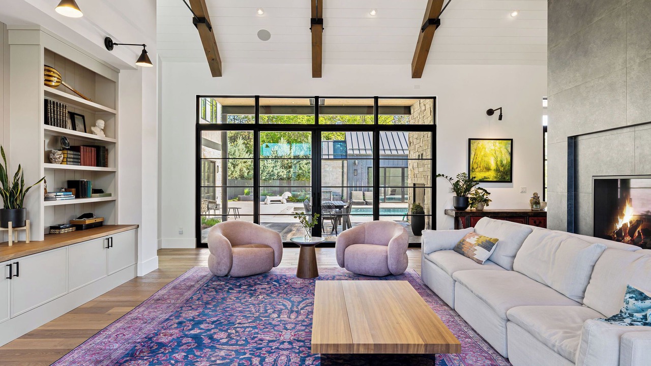 Photo of Livingroom in North Boulder