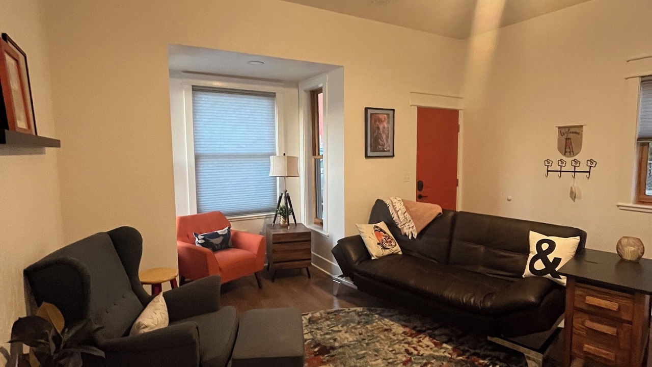 Photo of Livingroom in Butte