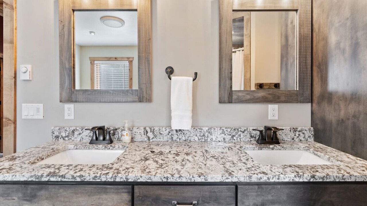 Photo of Bathroom in Ashton