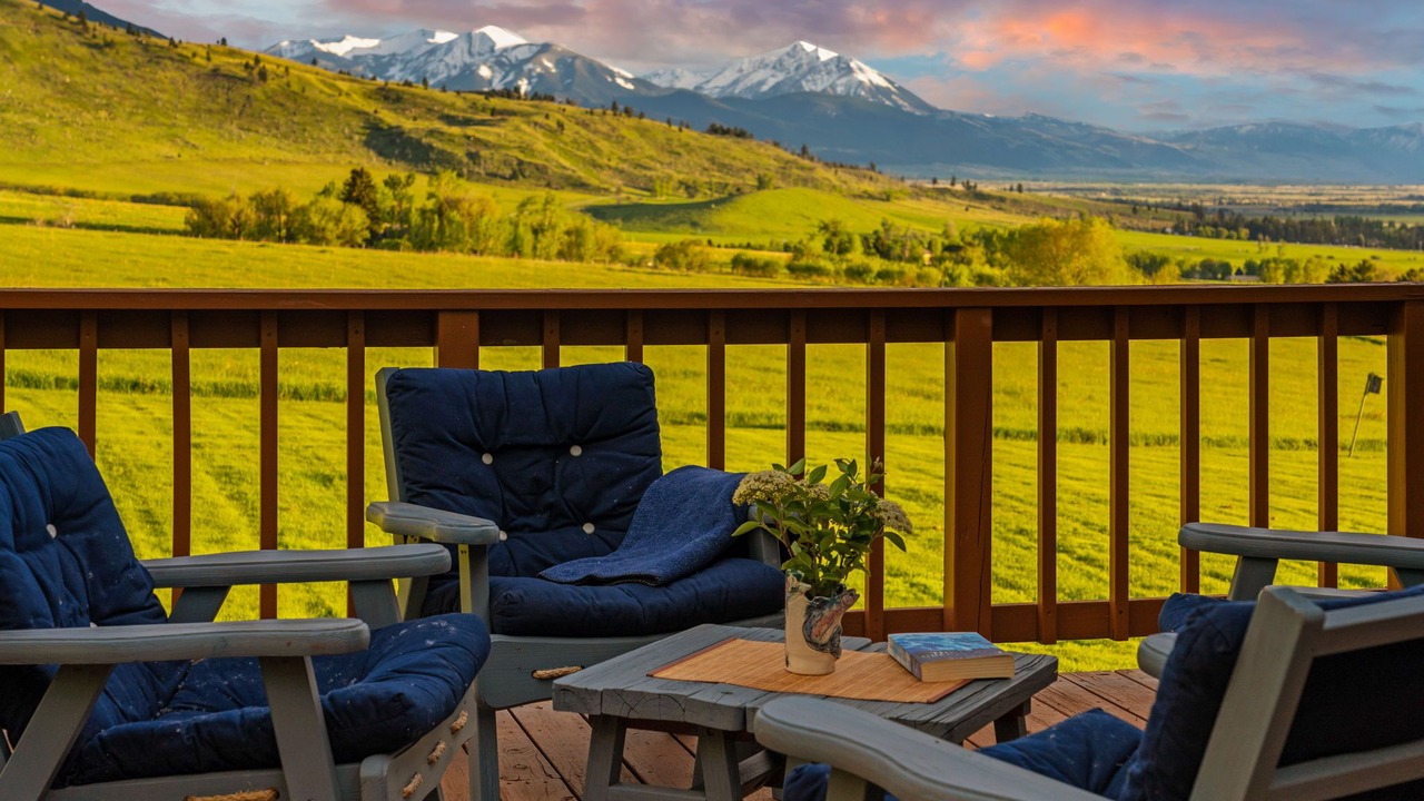 Photo of Outdoor in Livingston