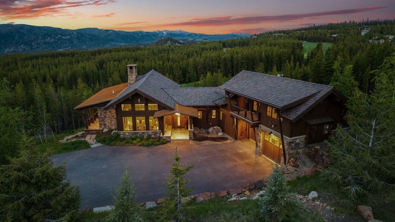 Photo of Outdoor in Spanish Peaks