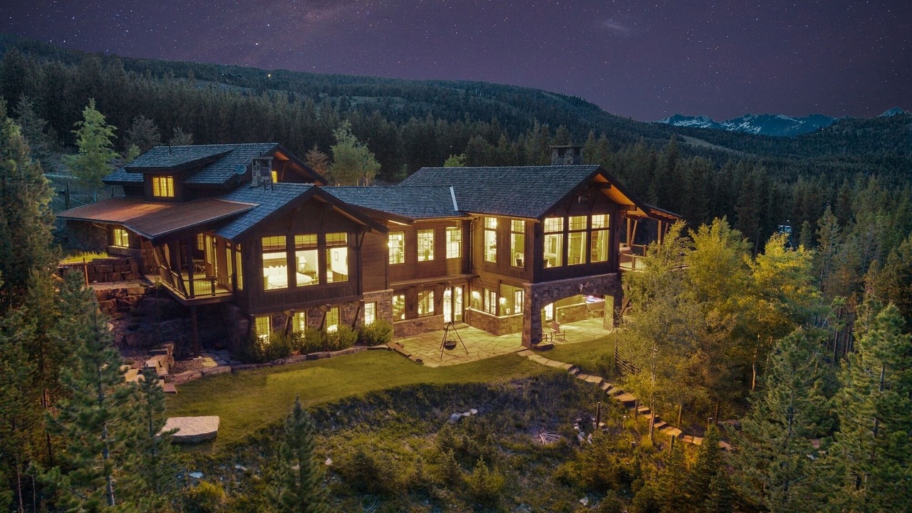 Photo of Outdoor in Spanish Peaks