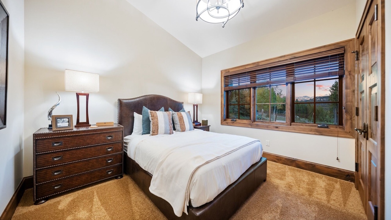 Photo of Bedroom in Spanish Peaks