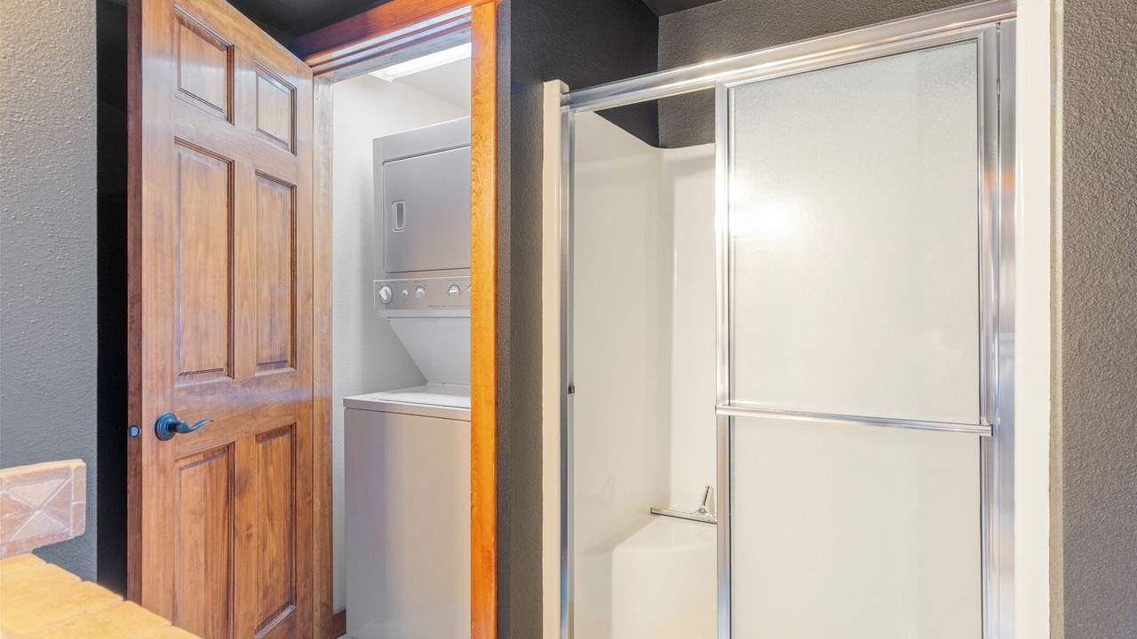 Photo of Bathroom in Emigrant