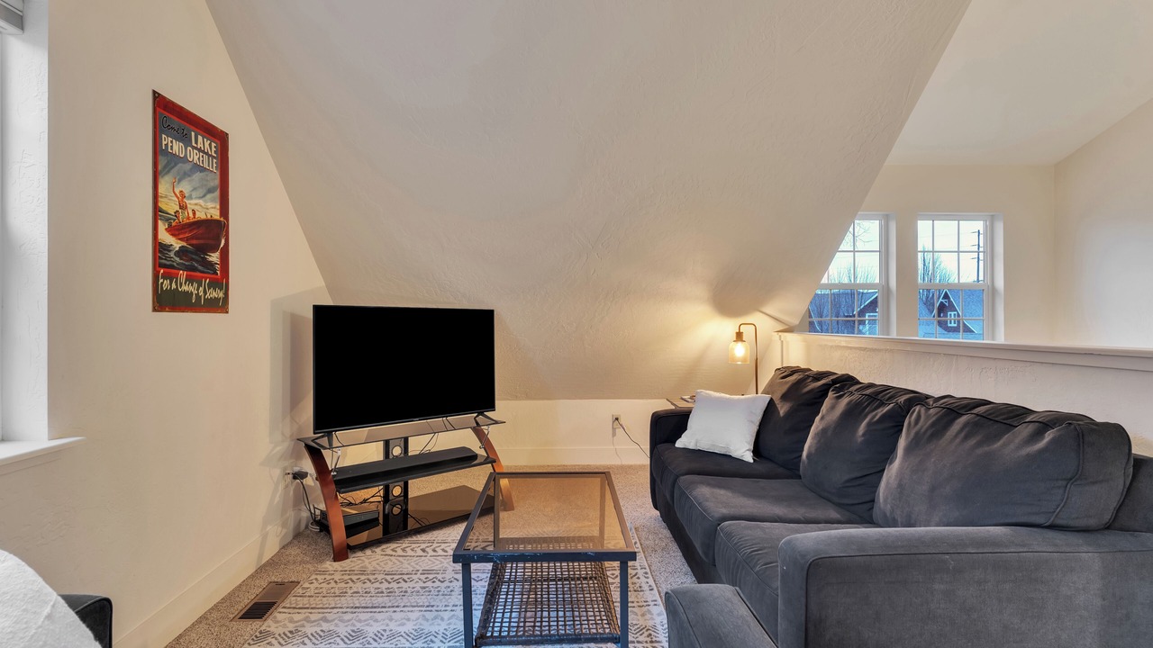 Photo of Livingroom in Dover Bay