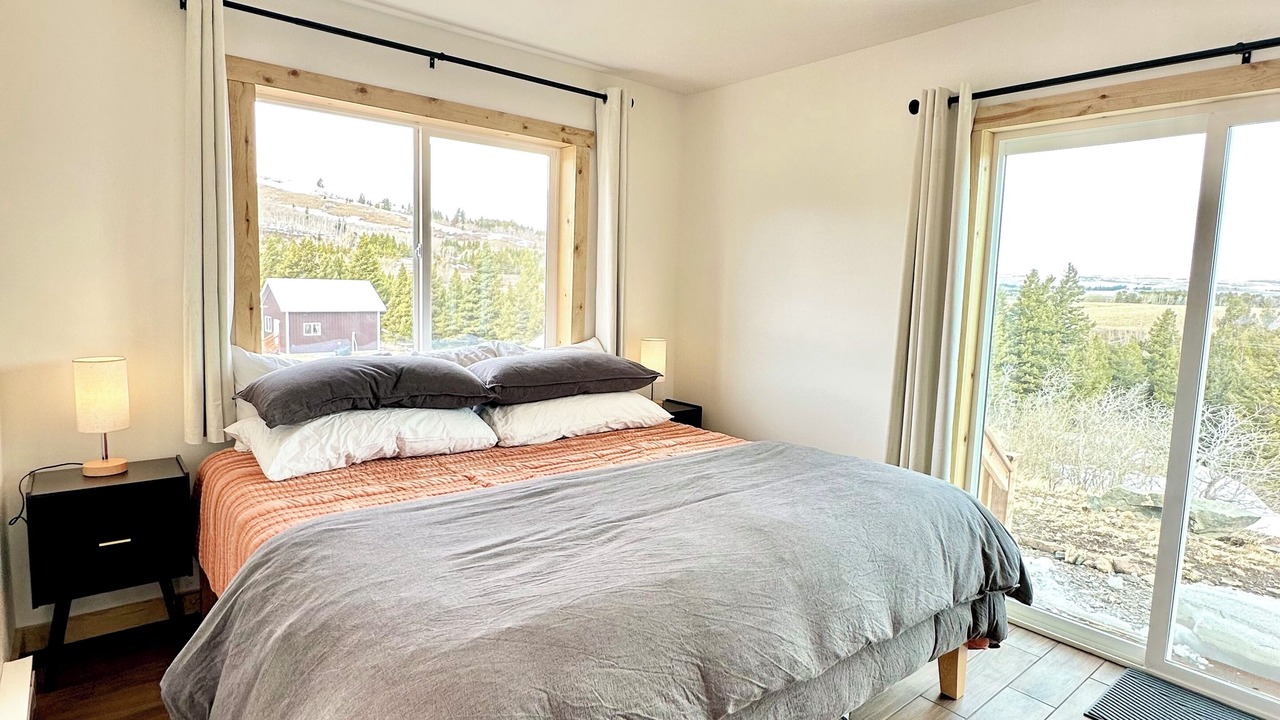 Photo of Bedroom in East Glacier Park