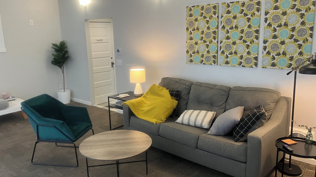 Photo of Livingroom in Hamilton