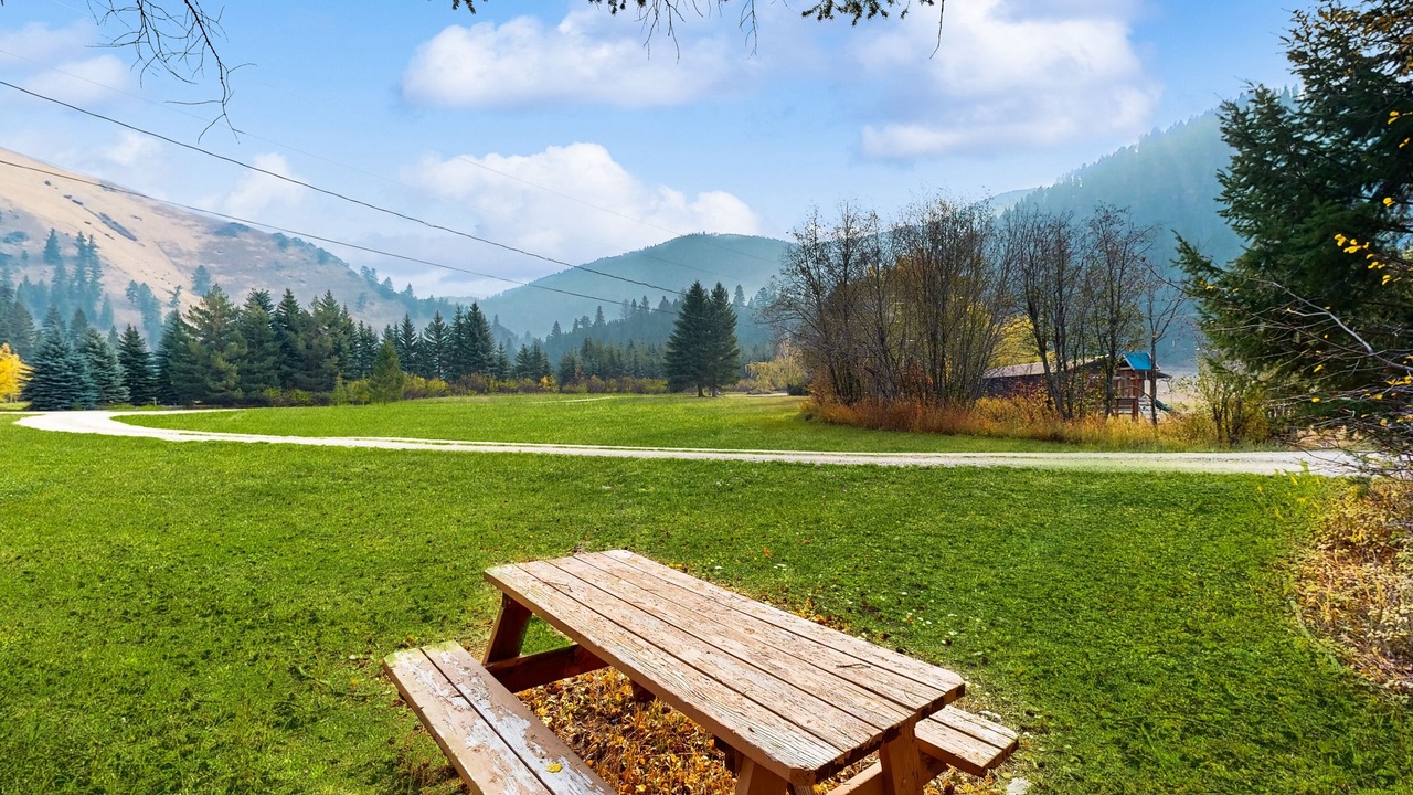 Photo of Outdoor in Sula