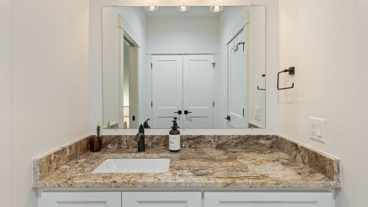 Photo of Bathroom in Clinton