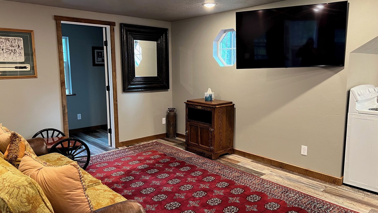Photo of Livingroom in Darby