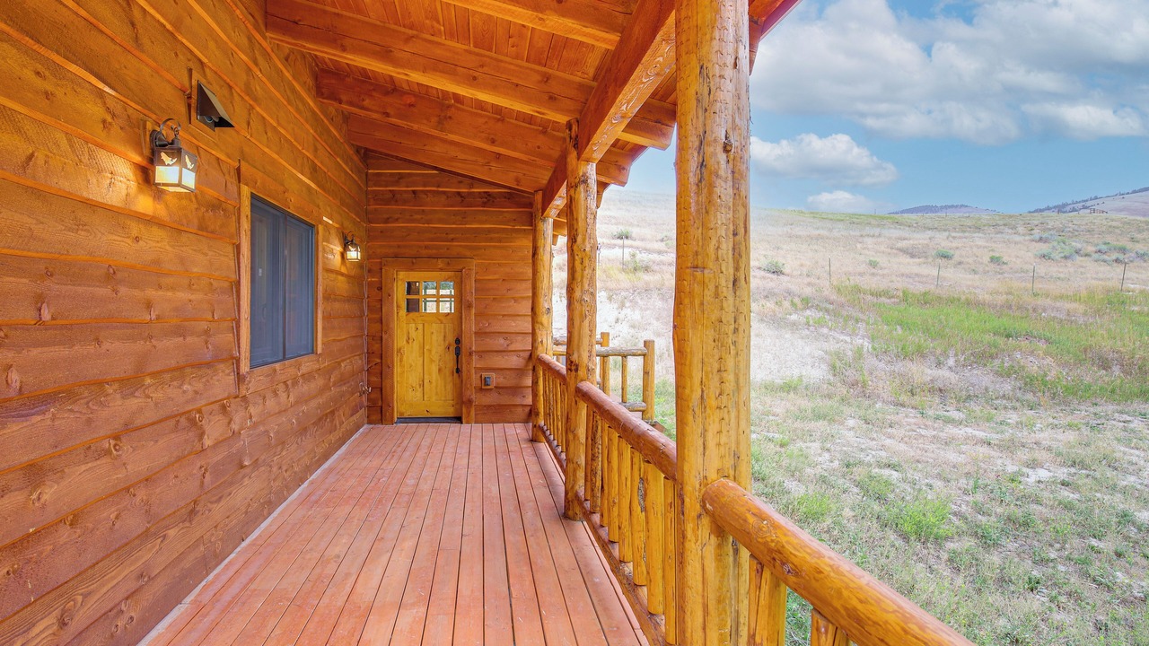 Photo of Patio Balcony in Arlee