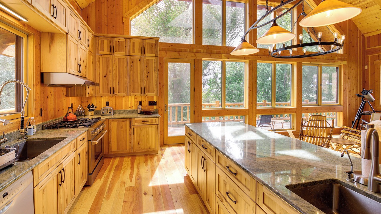 Photo of Kitchen in Arlee