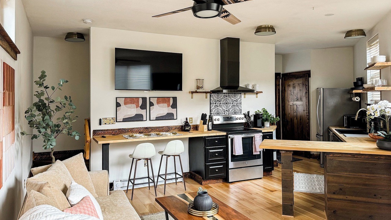 Photo of Livingroom in East Missoula