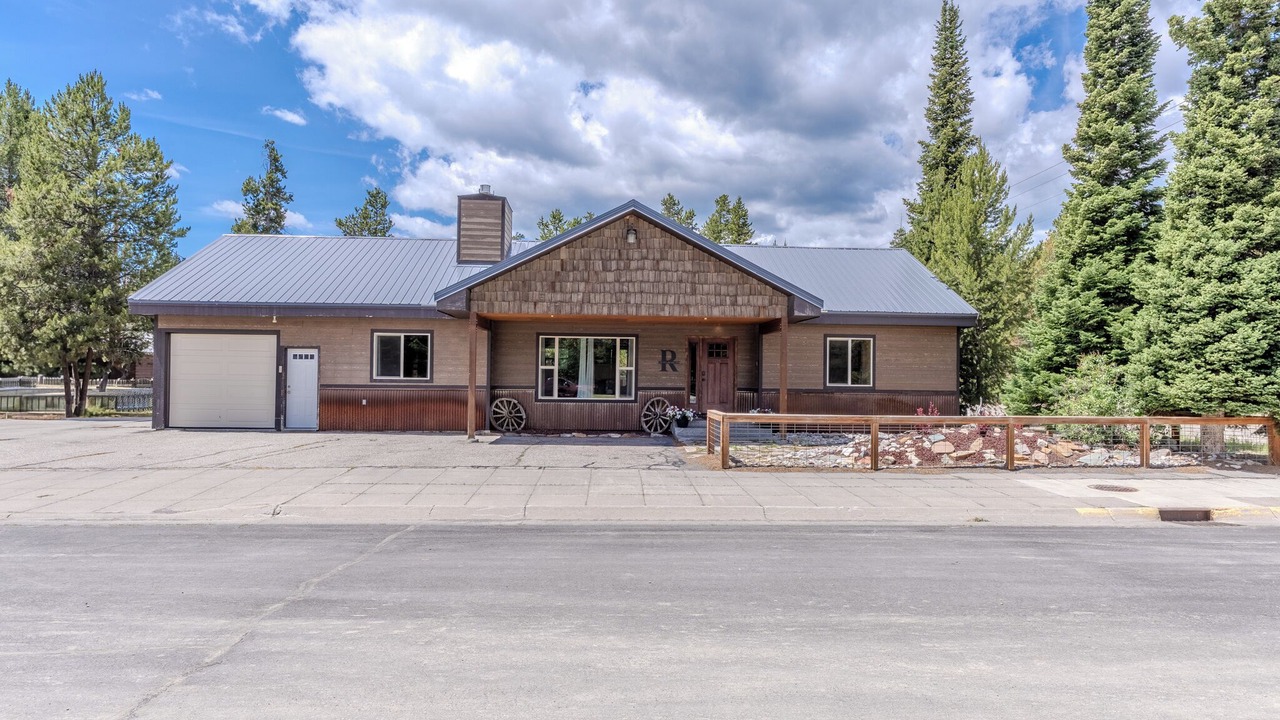 Photo of Outdoor in West Yellowstone
