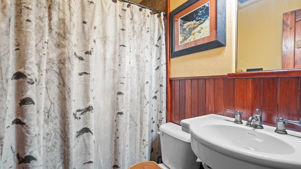 Photo of Bathroom in West Glacier