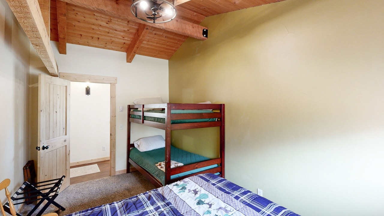 Photo of Bedroom in Sula