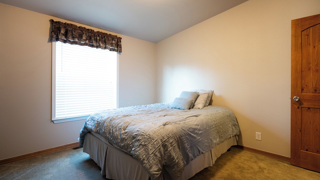 Photo of Bedroom in Olney