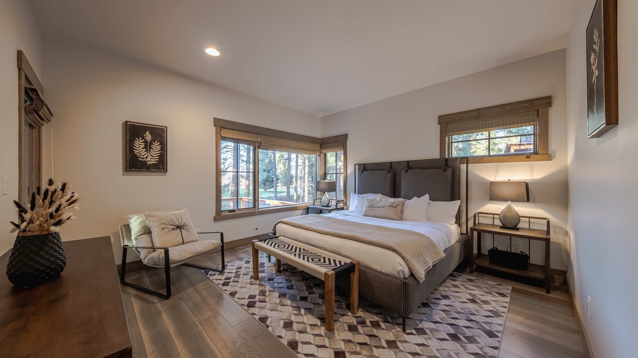 Photo of Bedroom in Eureka