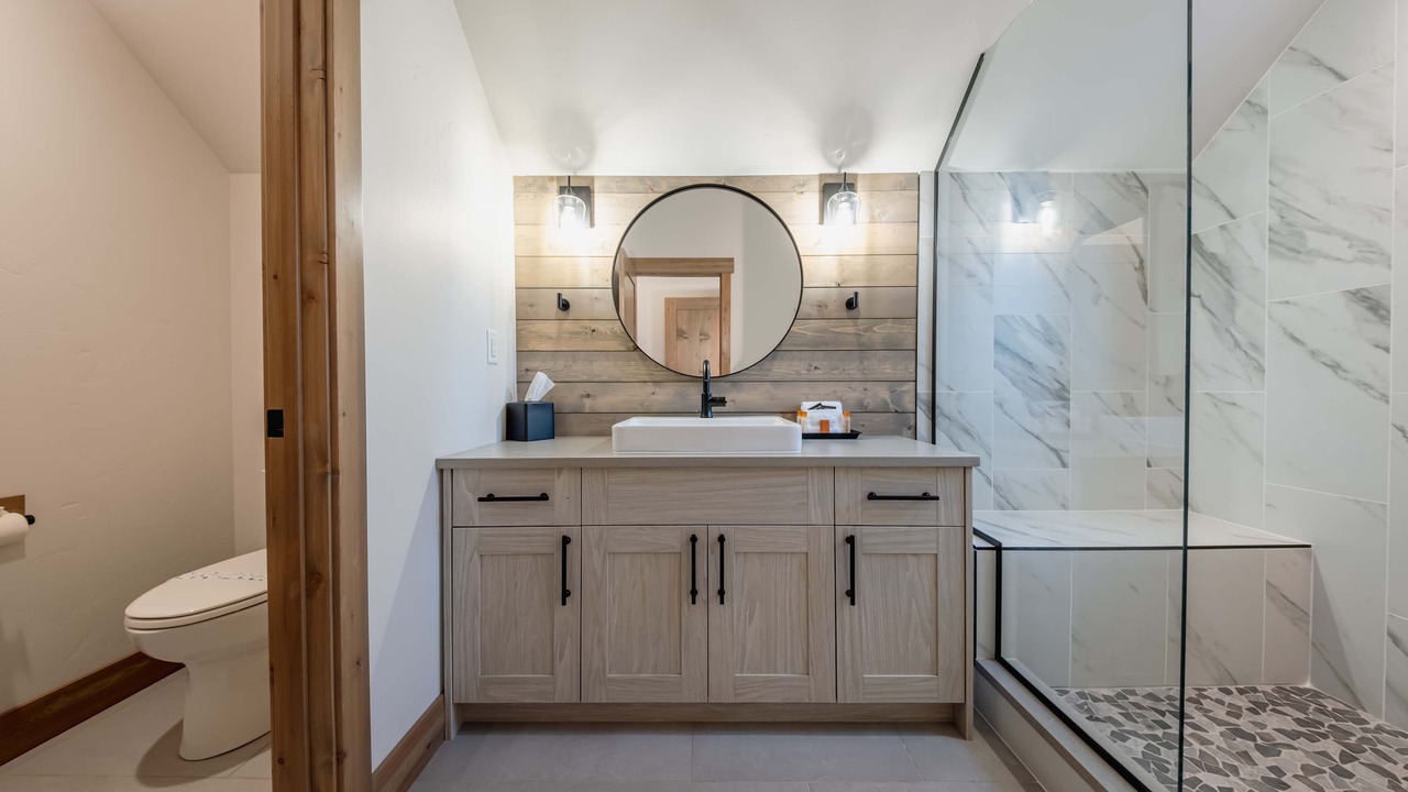 Photo of Bathroom in Eureka