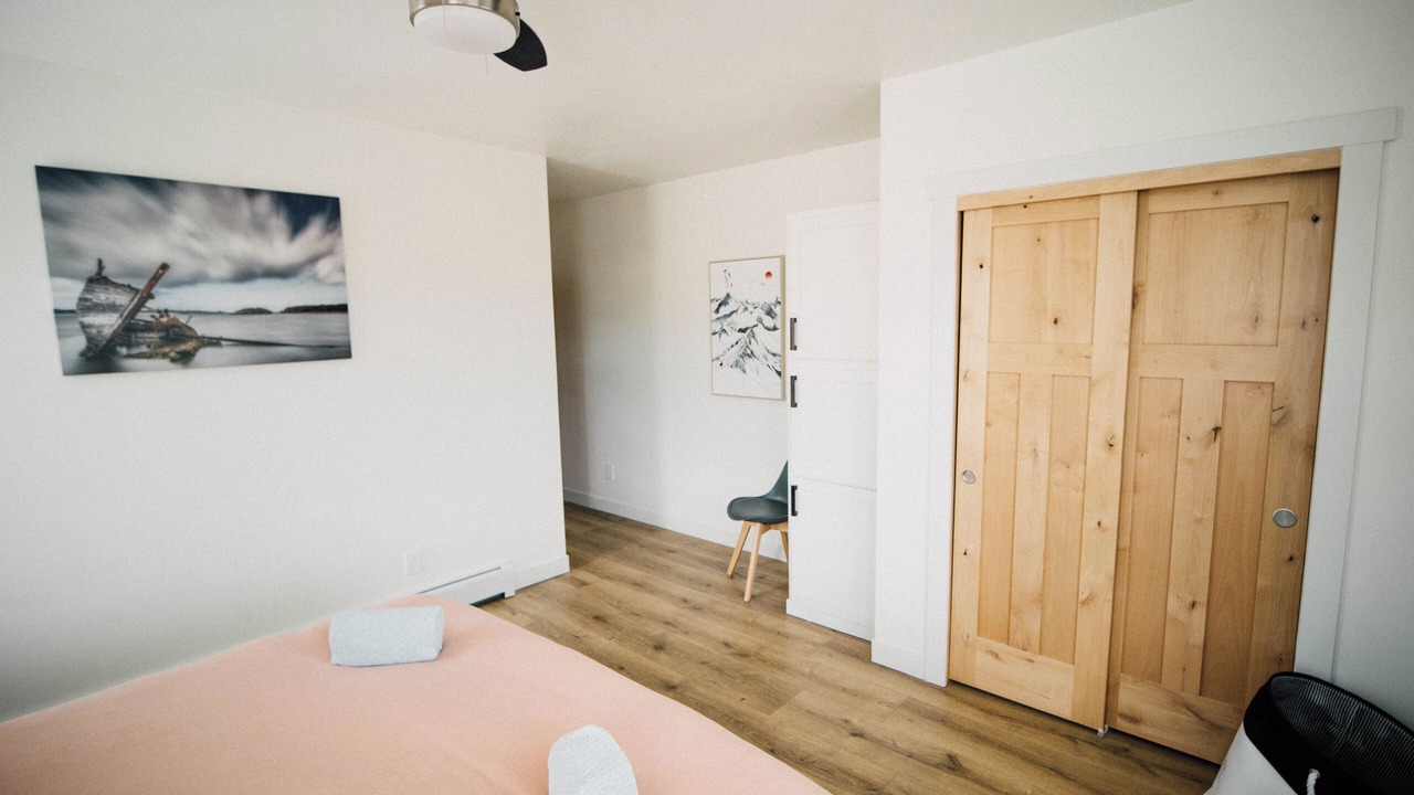 Photo of Bedroom in Missouri Heights