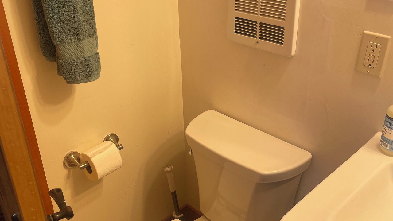Photo of Bathroom in Upper Rattlesnake