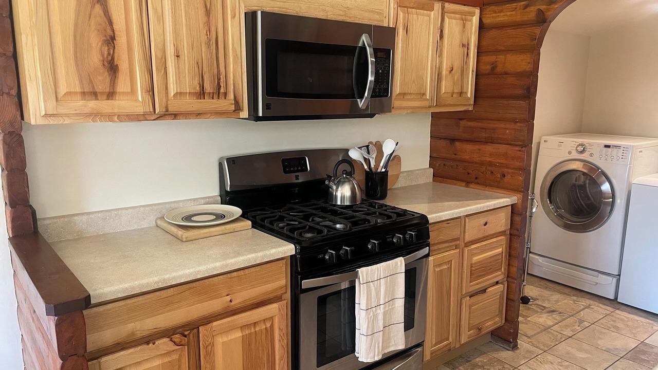 Photo of Kitchen in Upper Rattlesnake