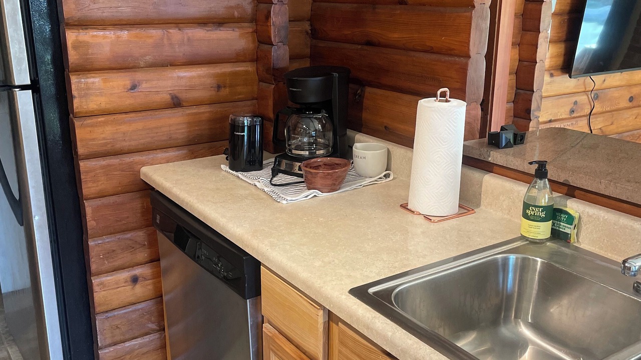 Photo of Kitchen in Upper Rattlesnake
